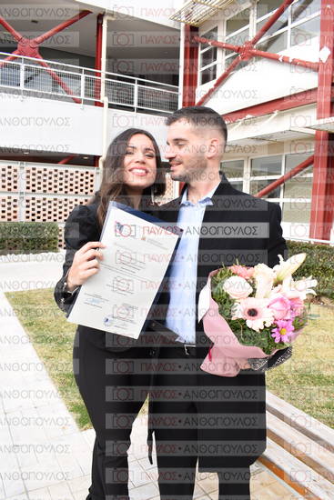 Δημιουργικη Γραφη