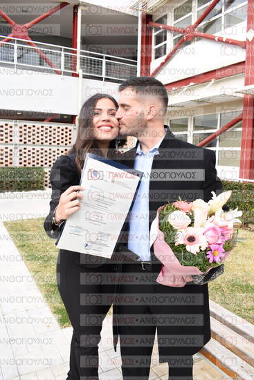 Δημιουργικη Γραφη