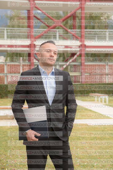 Νεώτερη και Σύγχρονη Ελληνική Ιστορία, Δημόσια Ιστορία