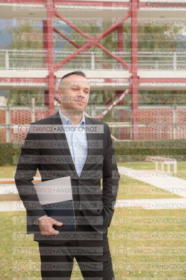 Νεώτερη και Σύγχρονη Ελληνική Ιστορία, Δημόσια Ιστορία