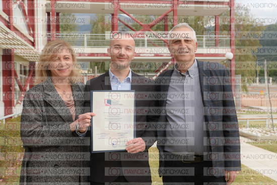 Νεώτερη και Σύγχρονη Ελληνική Ιστορία, Δημόσια Ιστορία